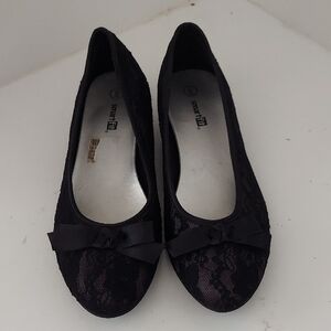 Smart Fit Black Flats Versatile Slip-On Shoes